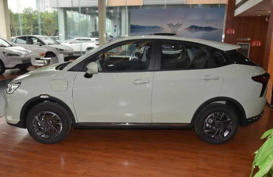 बाएं हाथ से गाड़ी चलाने वाली ईवी इलेक्ट्रिक कार 31.15kwh नई ऊर्जा इलेक्ट्रिक वाहन