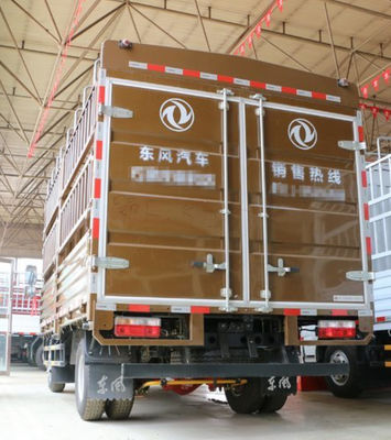 चौड़ा कैब डीजल 4x4 कार्गो ट्रक हल्का वजन 5.5T रियर एक्सल नामित